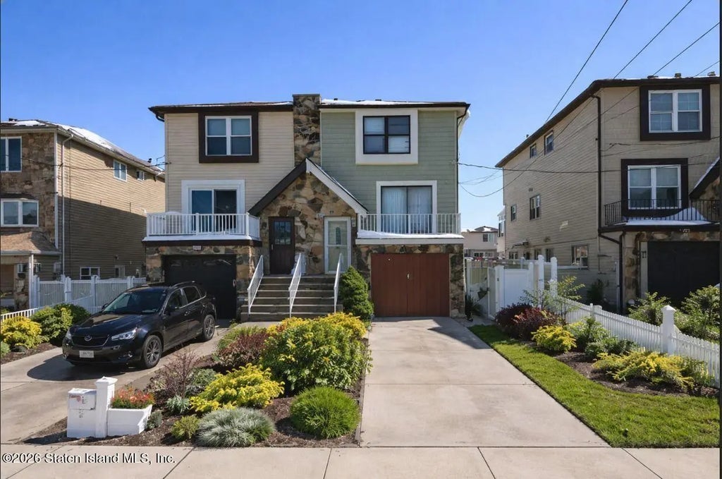 261 Grantwood Avenue, Staten Island