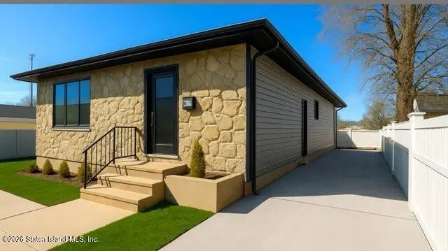 299 Greencroft Avenue, Staten Island