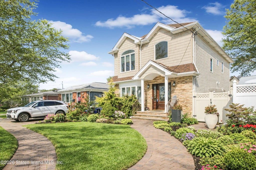 143 Wolverine Street, Staten Island