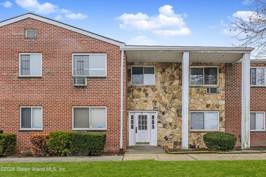 15 Gadsen Place 1a, Staten Island