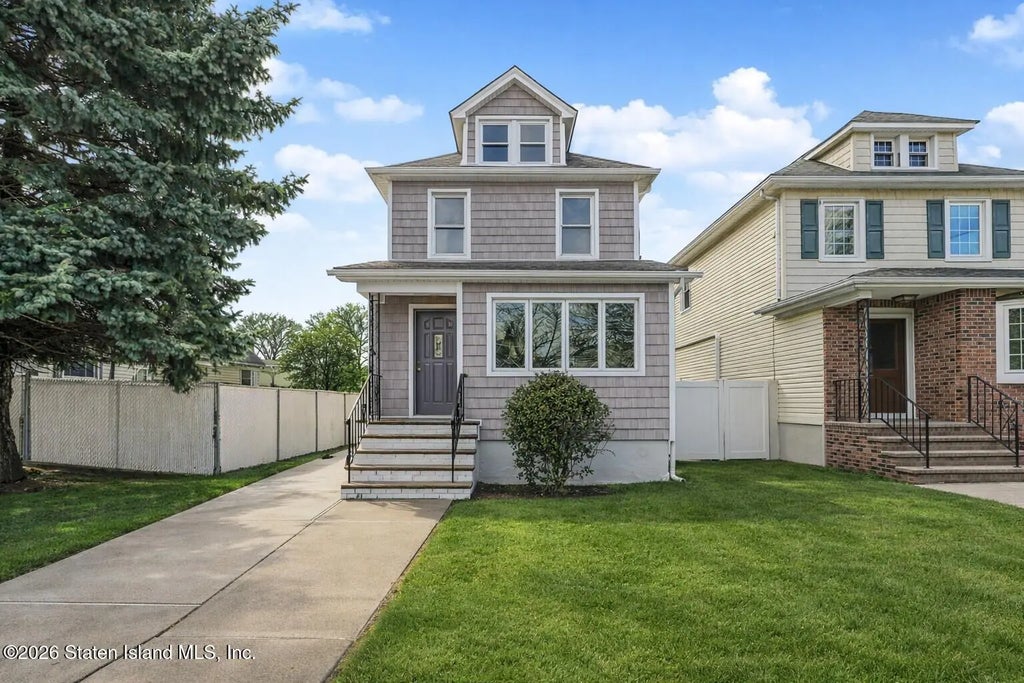 332 Willowbrook Road, Staten Island
