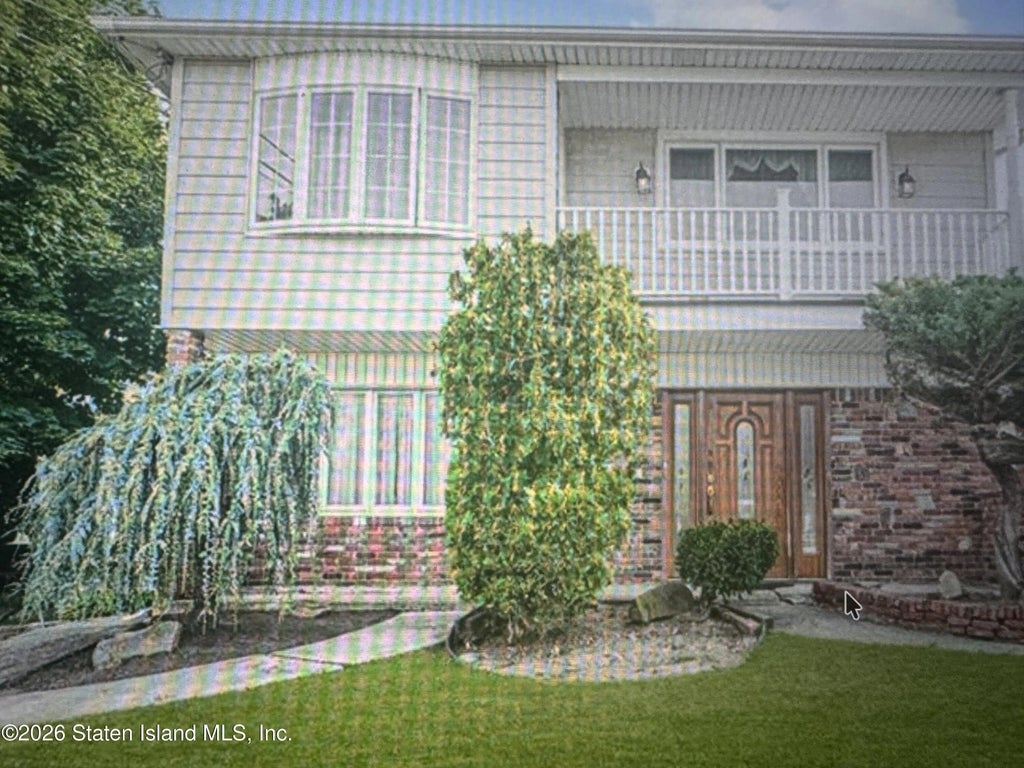 47 Carpenter Avenue 1, Staten Island