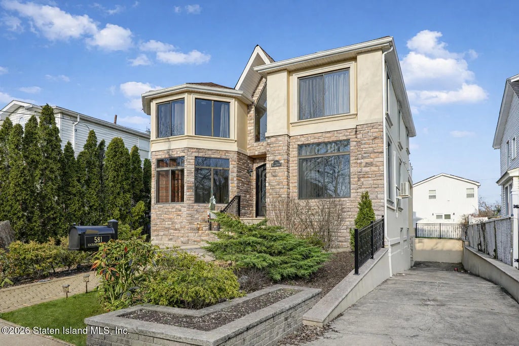 581 Rockaway Street, Staten Island