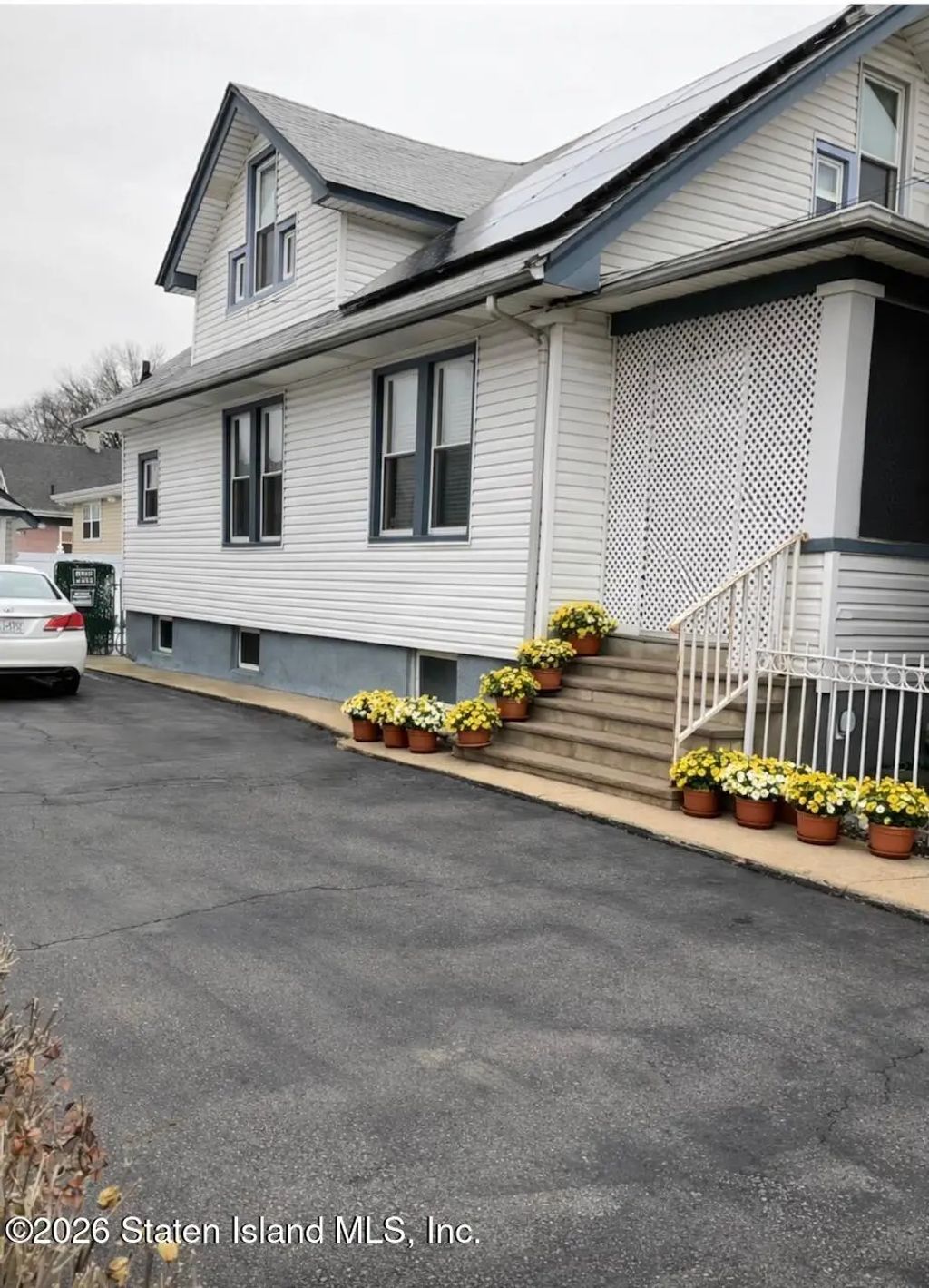 295 Watchogue Road, Staten Island