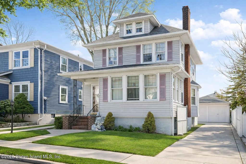 12 Leonard Avenue, Staten Island
