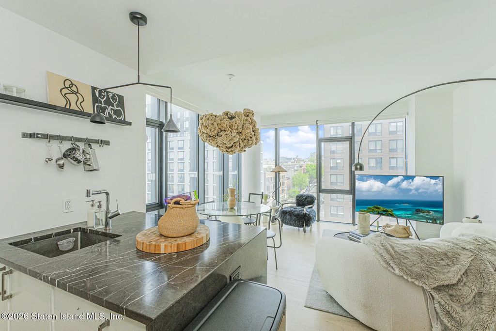 554 4th Avenue 7b, Brooklyn