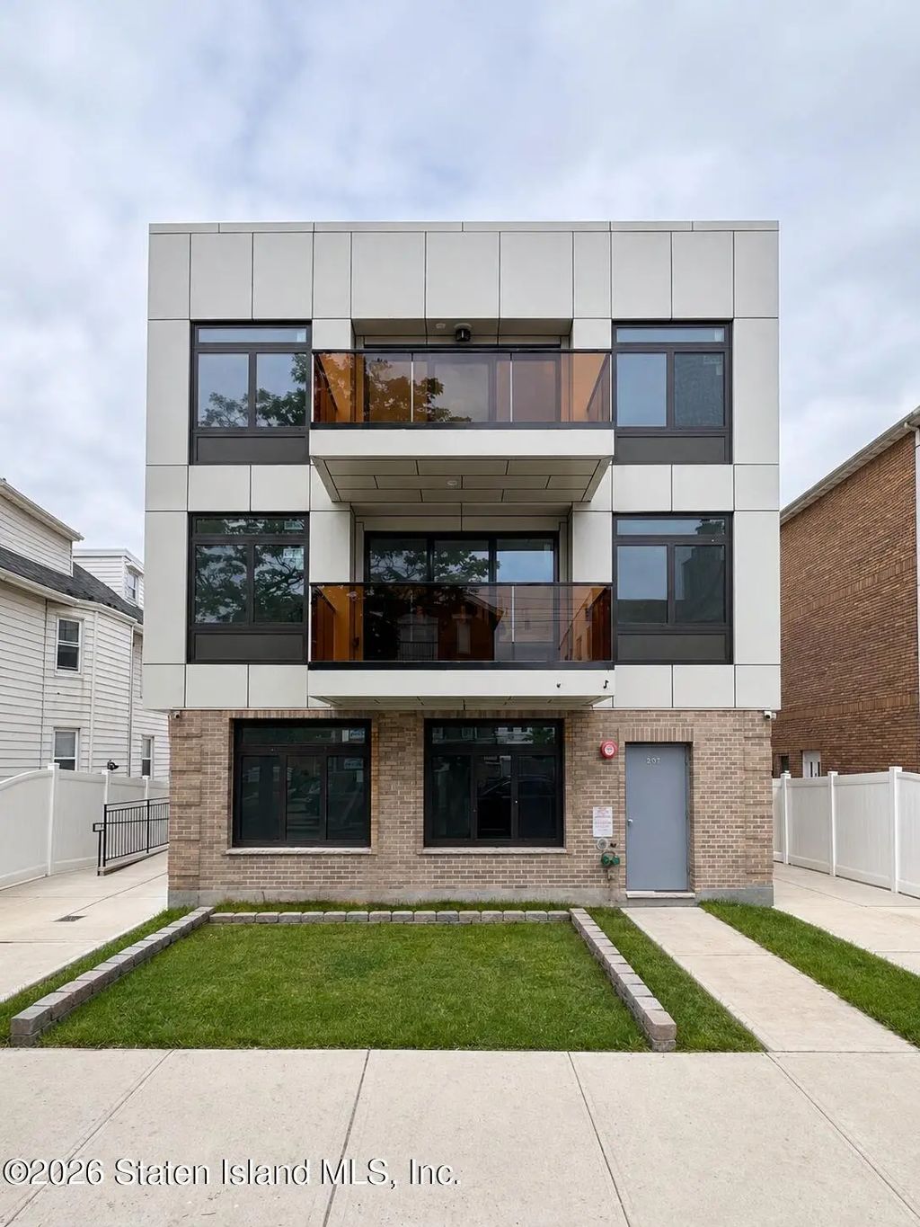 207 Bay 35th Street 2b, Brooklyn