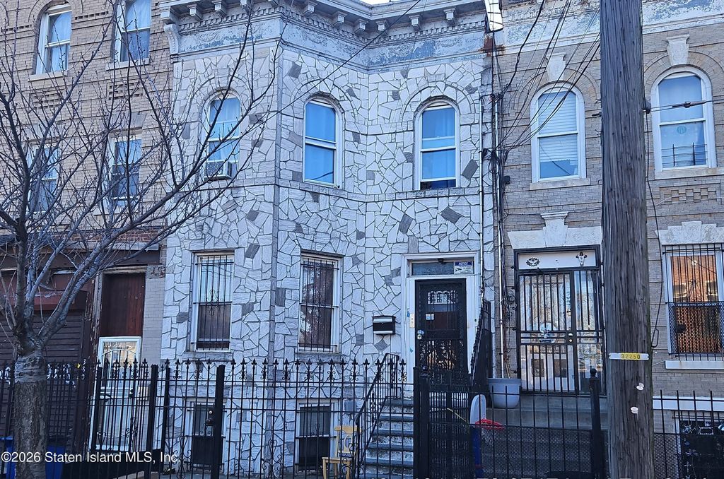 378 Montauk Avenue, Brooklyn