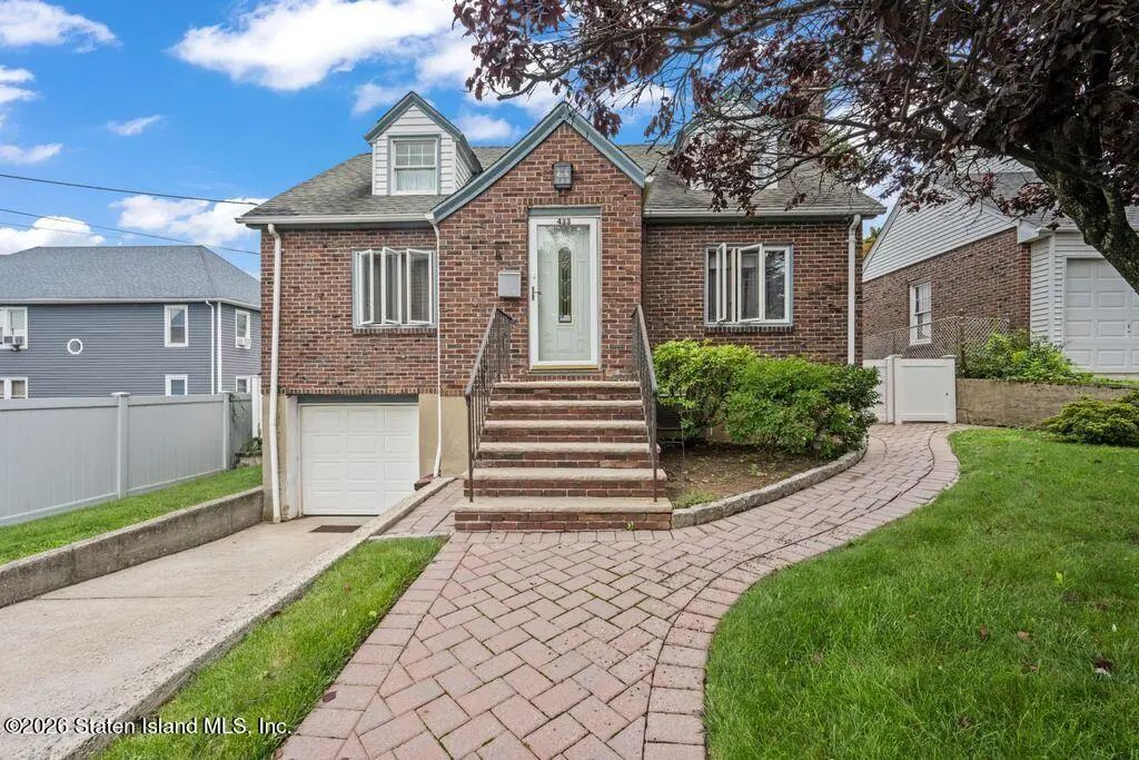 433 Sheffield Street, Staten Island