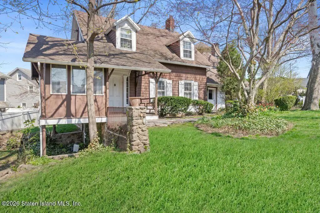 308 Saint John Avenue, Staten Island