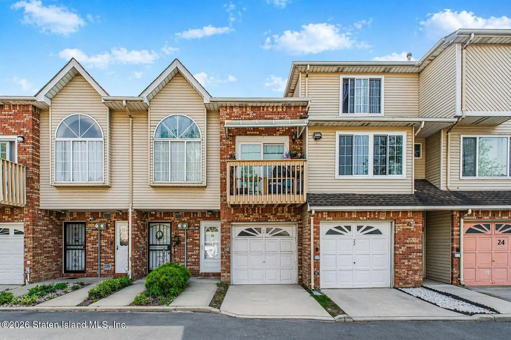 20 Jupiter Lane, Staten Island