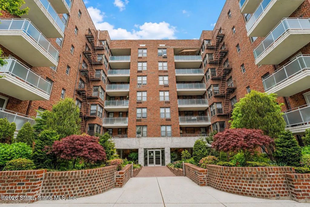 9511 Shore Road 112, Brooklyn