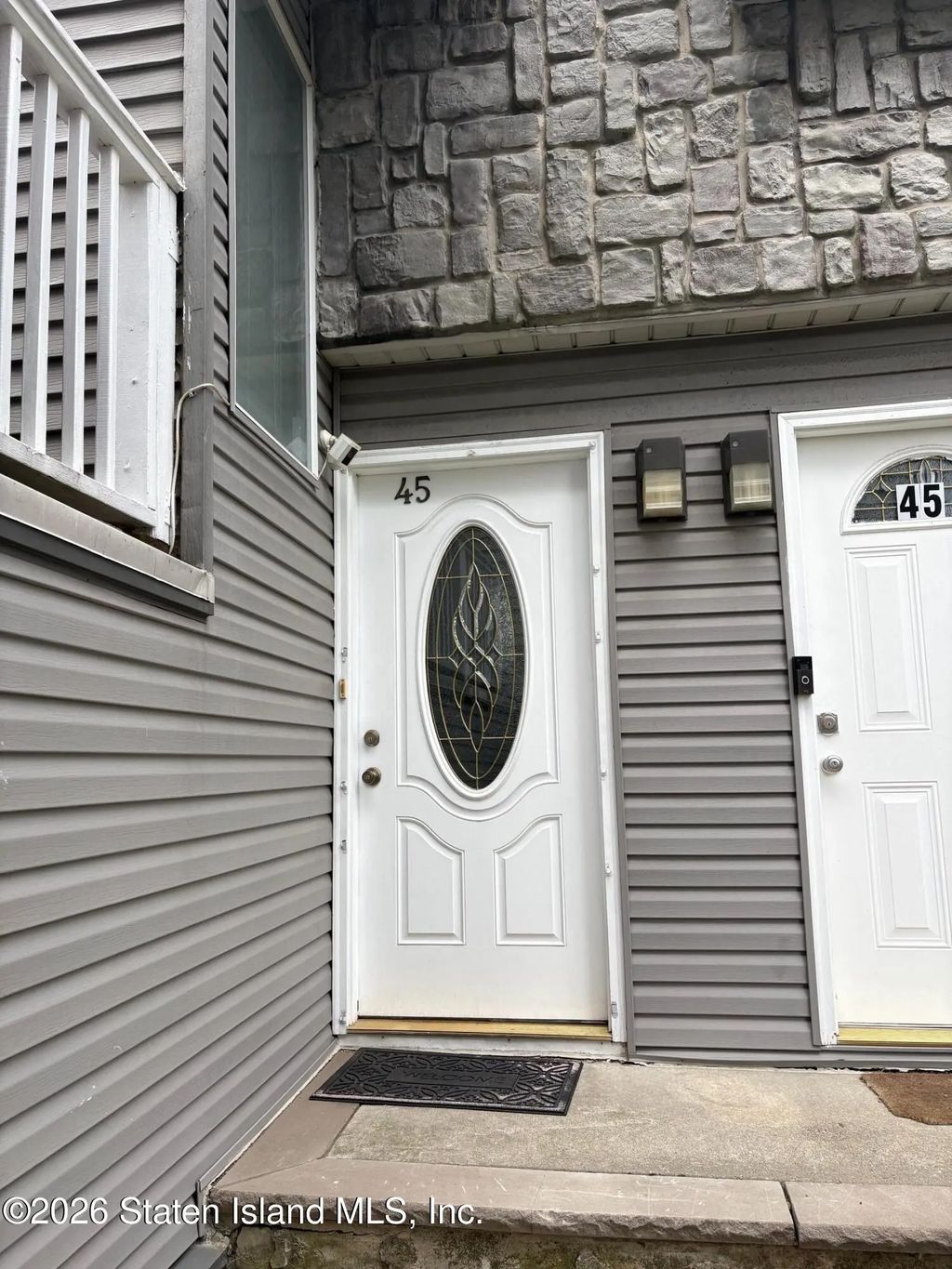 45 A Regal Walk, Staten Island