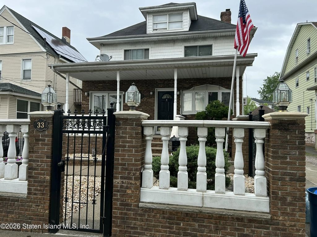 33 Van Name Avenue, Staten Island