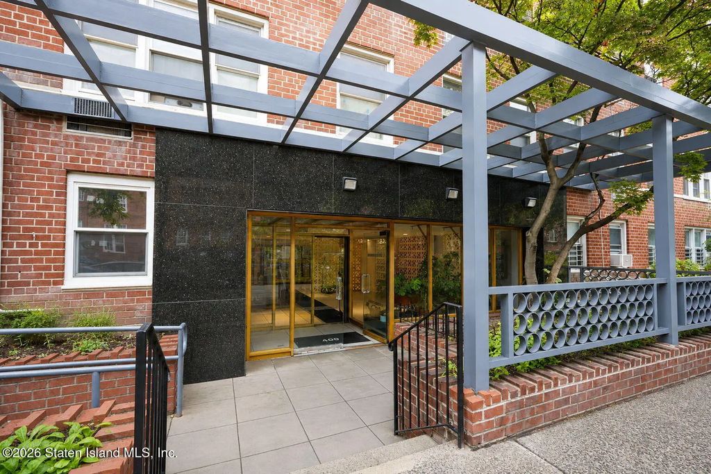 400 E 17th Street 304, Brooklyn