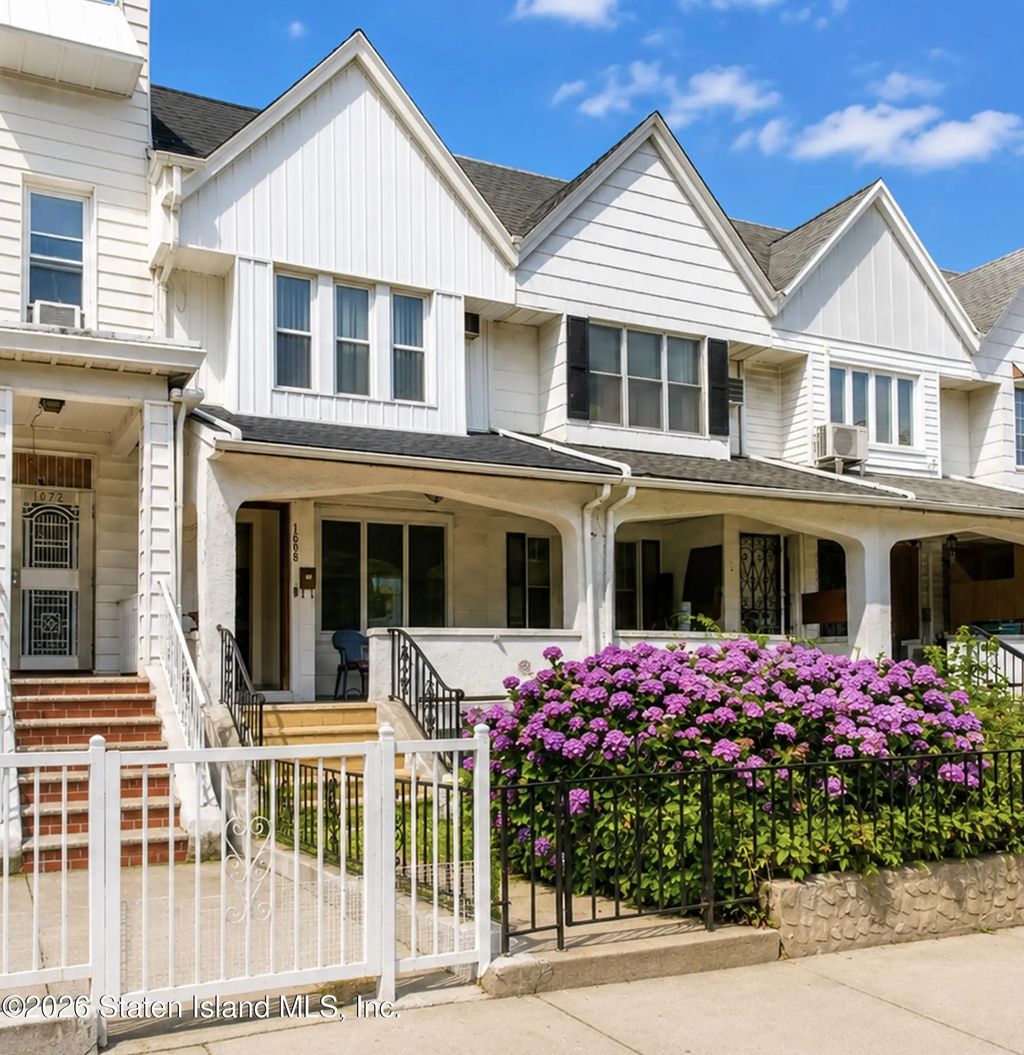 1668 Bay Ridge Parkway, Brooklyn