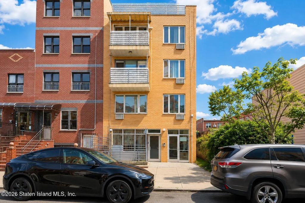 824 49th Street 4a, Brooklyn