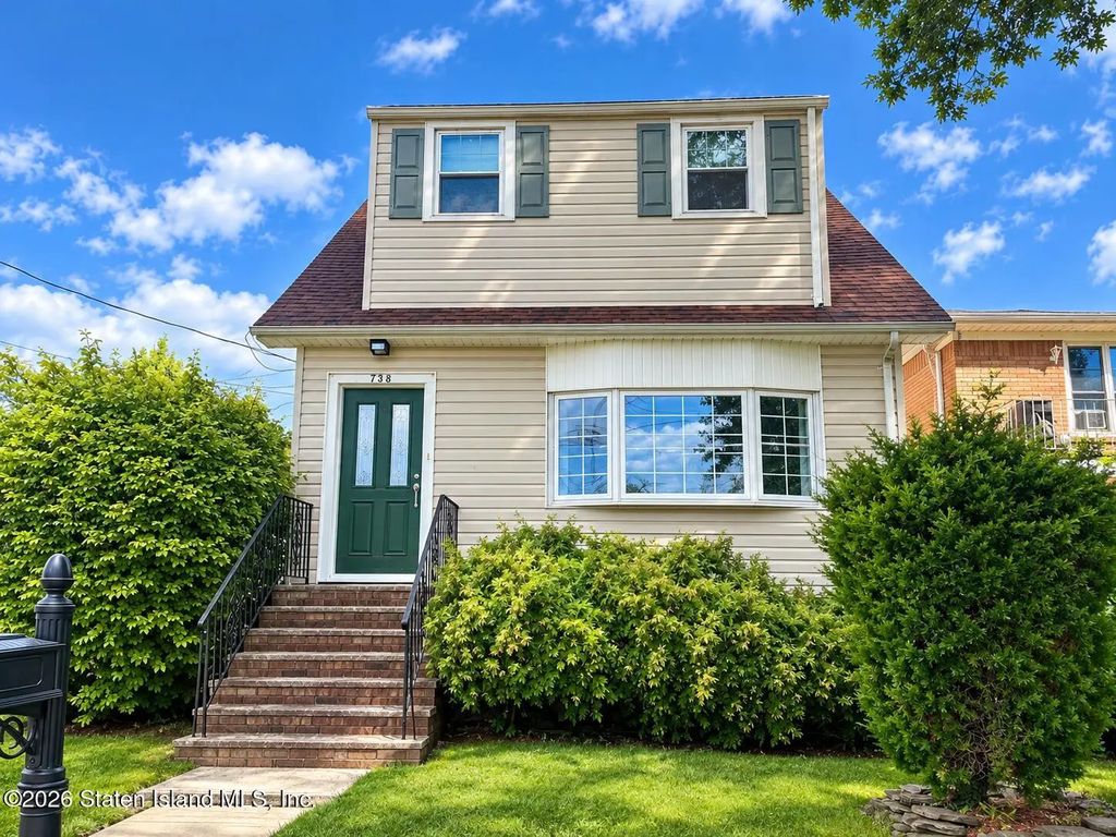 738 Woodrow Road, Staten Island