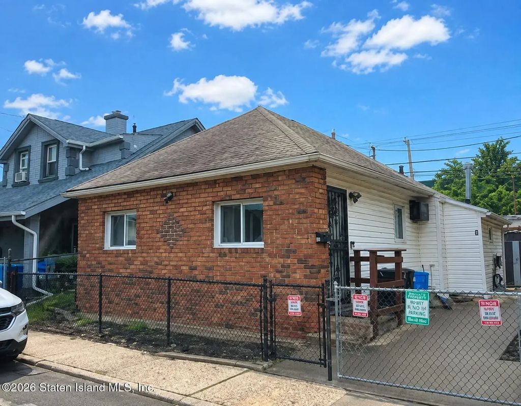 70 Aster Court, Brooklyn