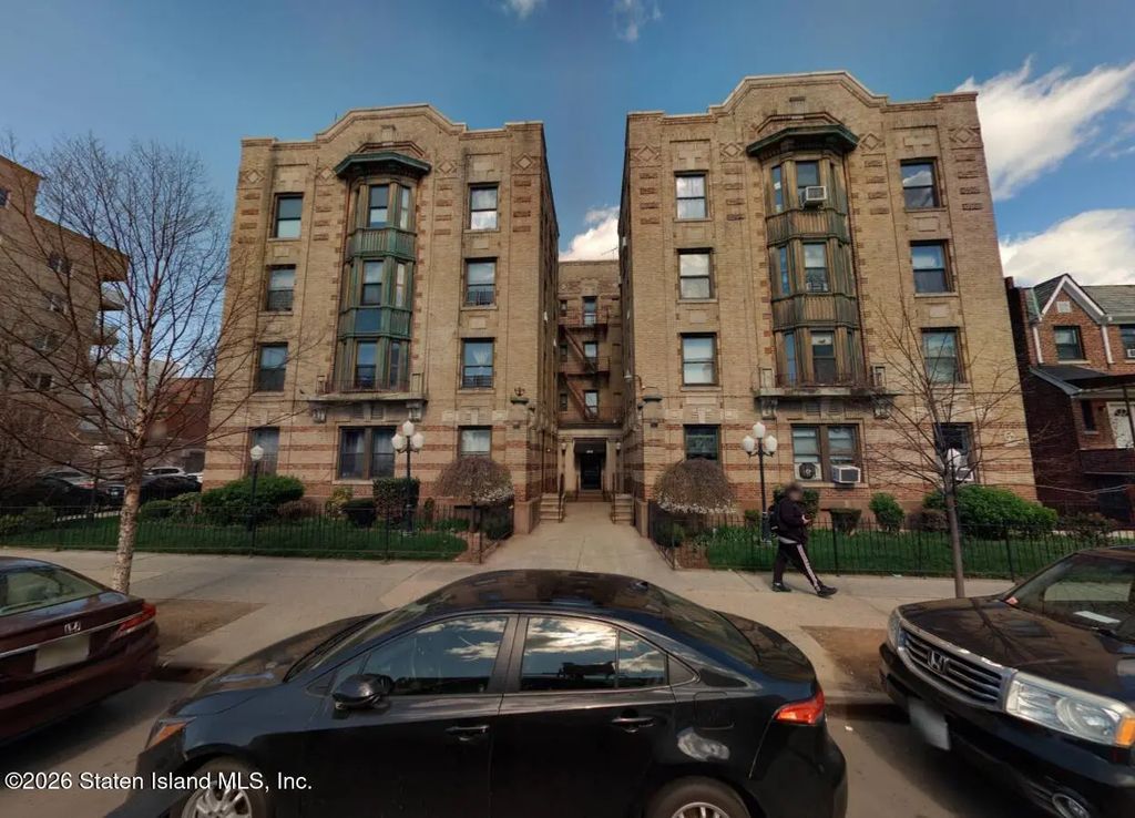 8678 Bay Parkway, Brooklyn