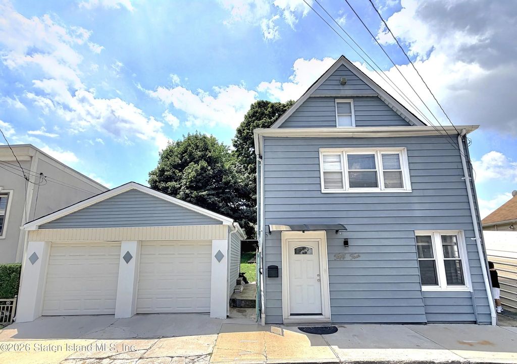 54-56 Fletcher Street, Staten Island