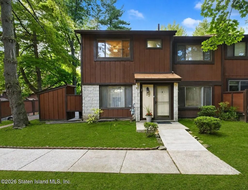 55 Belmar Drive, Staten Island