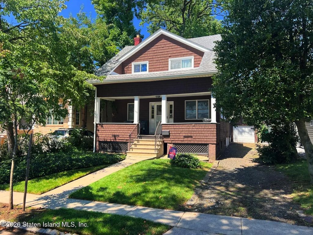 169 Hillcrest Street, Staten Island
