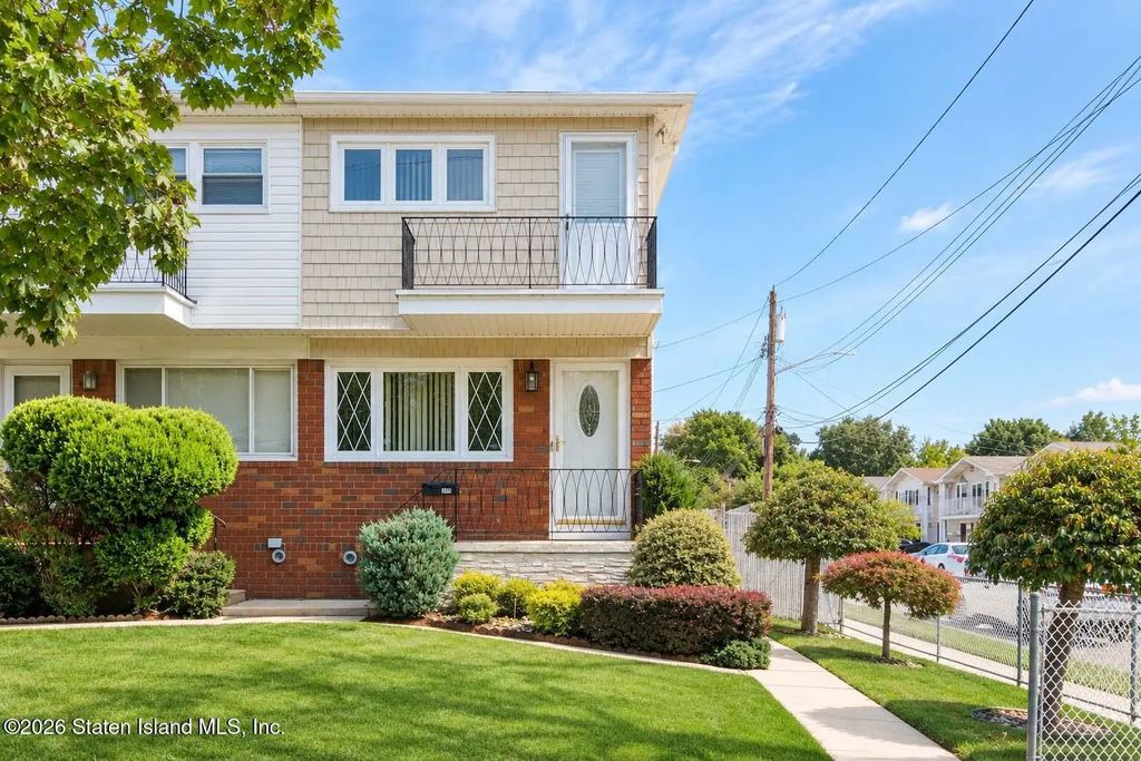 119 Redgrave Avenue, Staten Island