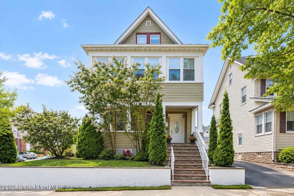 302 Deems Avenue, Staten Island