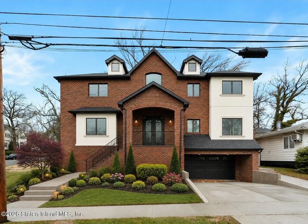 69 Elmbank Street, Staten Island