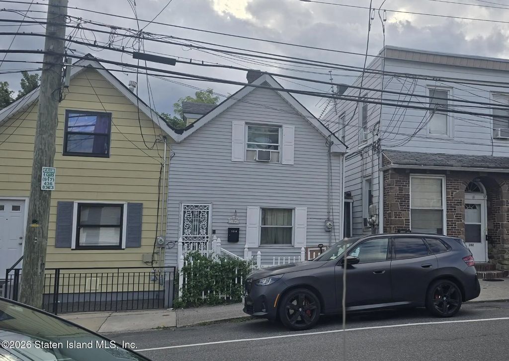104 Ocean Avenue, Staten Island