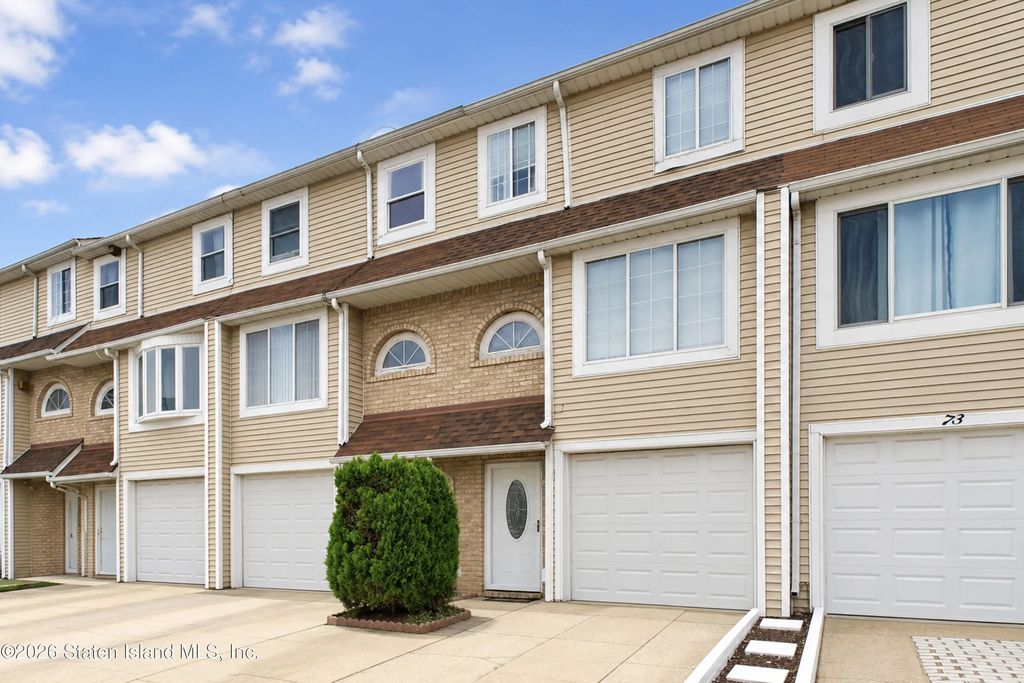 75 Francesca Lane, Staten Island