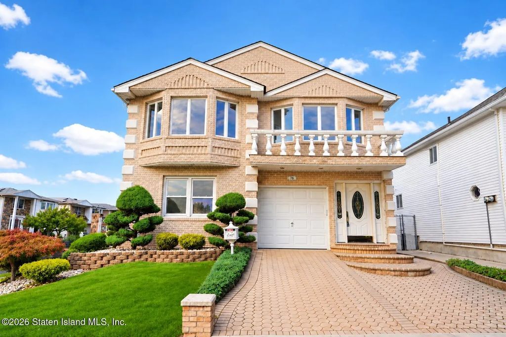 75 Bangor Street, Staten Island