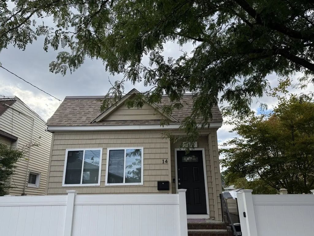 14 Van Riper Street, Staten Island