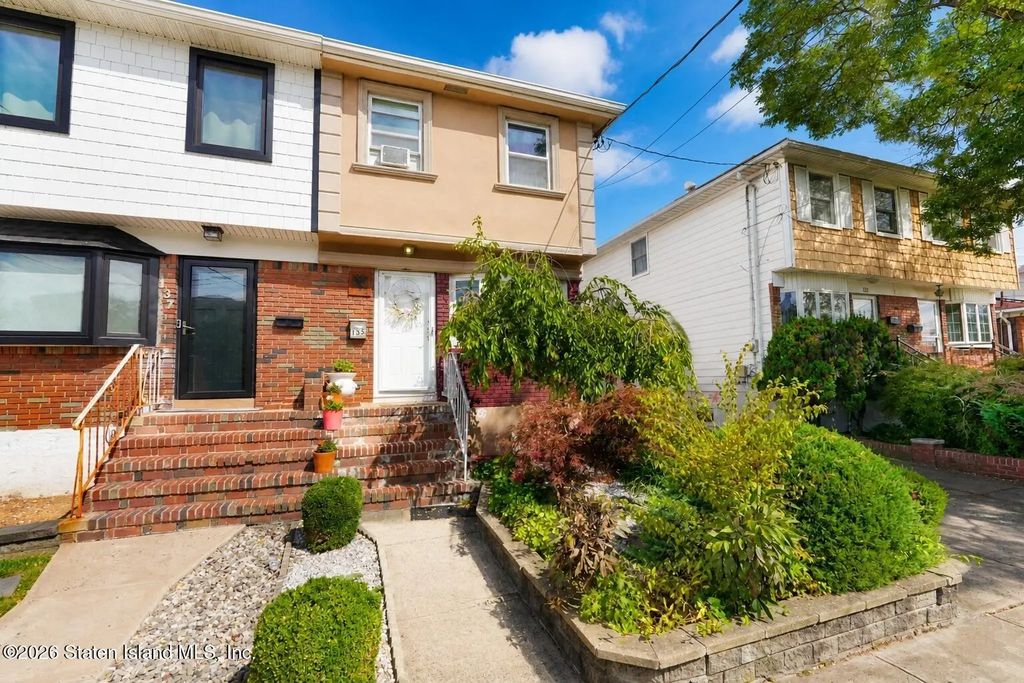 135 Reid Avenue, Staten Island