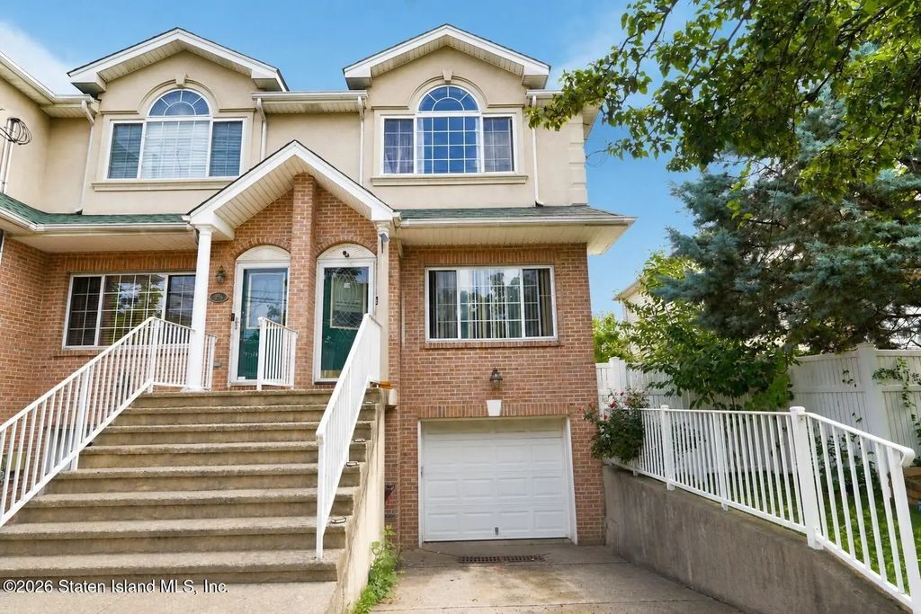 37 Barb Street, Staten Island