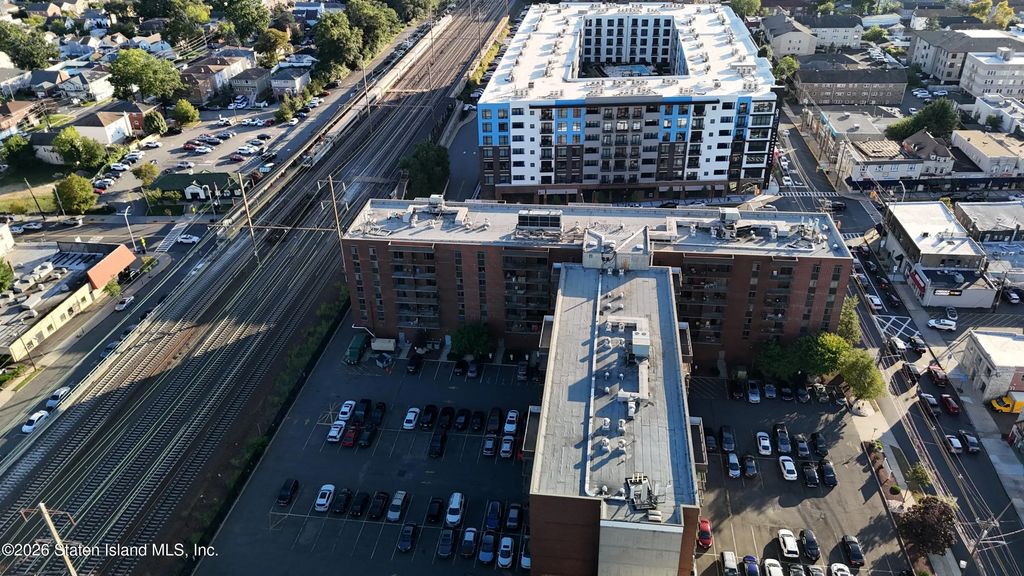 102 E Elizabeth Avenue 308, Linden