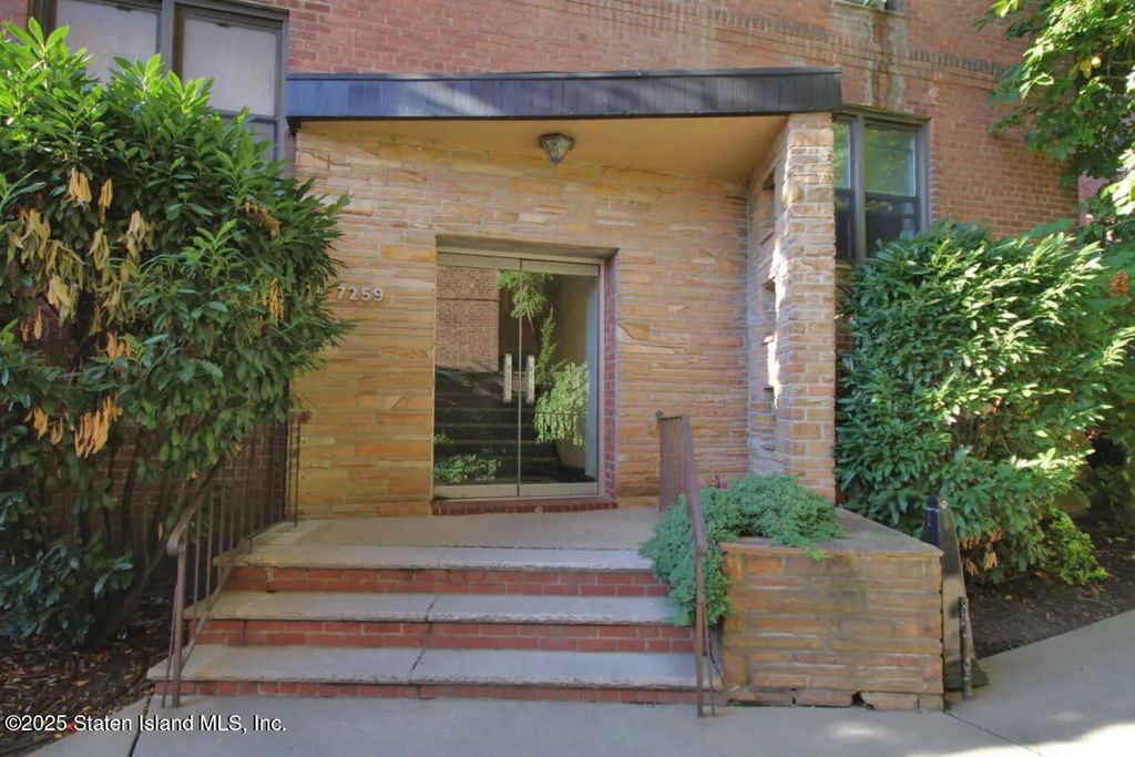 7259 Shore Road 5a, Brooklyn