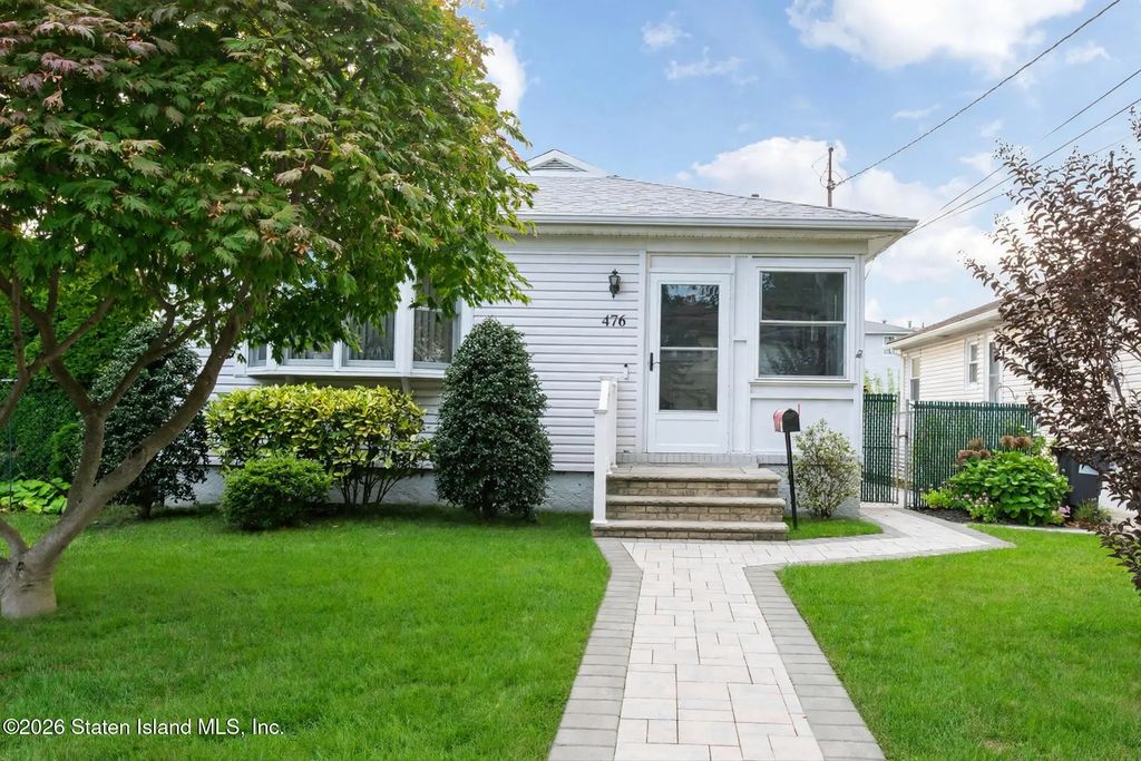 476 Decatur Avenue, Staten Island