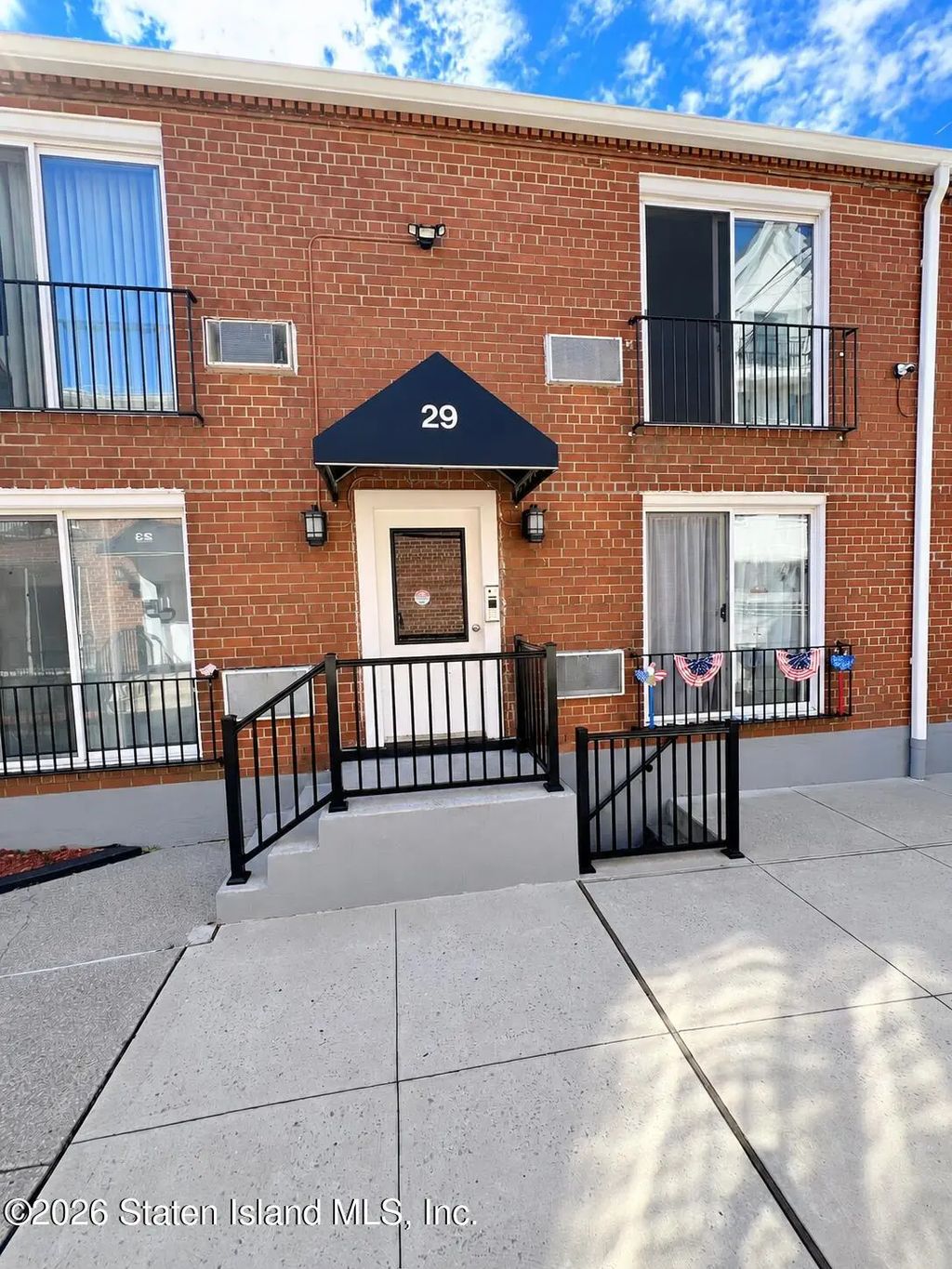 29 Vera Street D, Staten Island