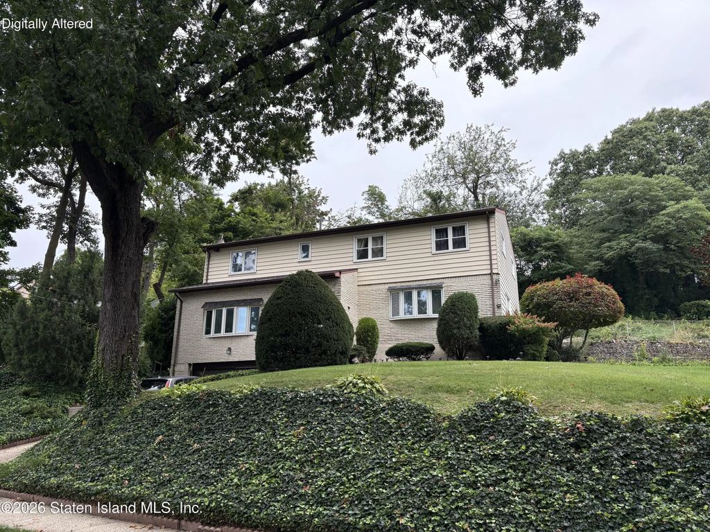 51 Nixon Avenue, Staten Island