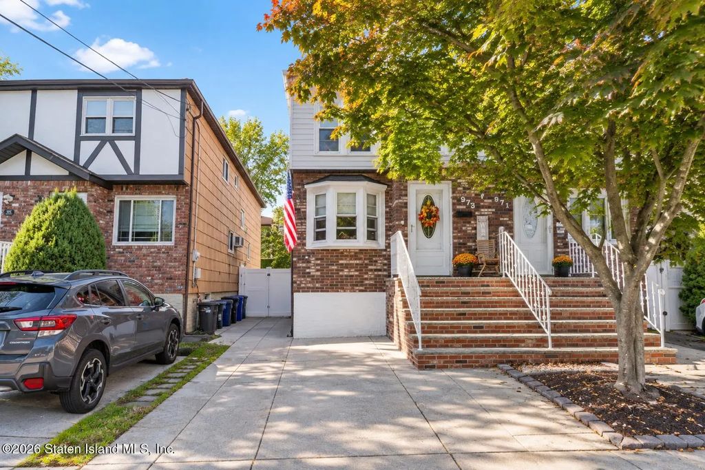 973 Rensselaer Avenue, Staten Island