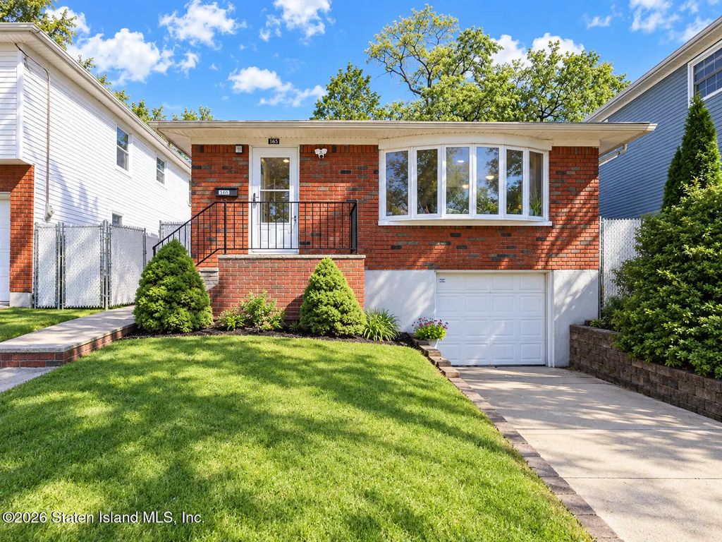165 Greaves Avenue, Staten Island