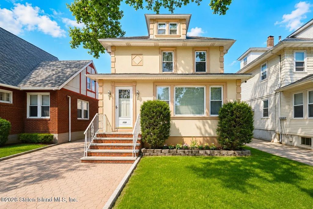 109 Coddington Avenue, Staten Island