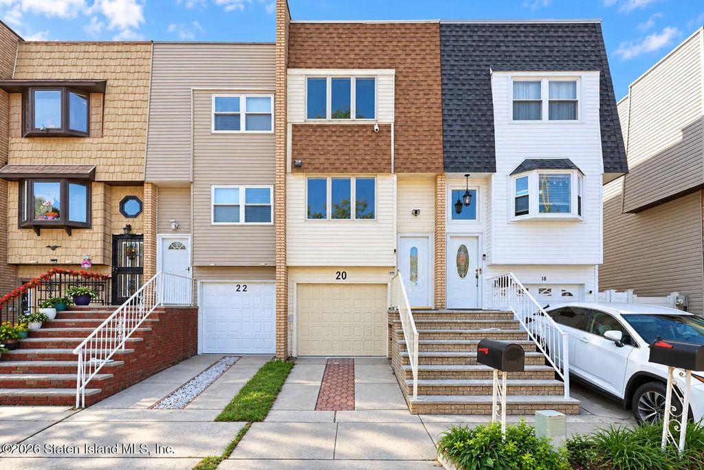 20 Dogwood Drive, Staten Island