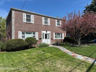 1055 Victory Boulevard, Staten Island, NY