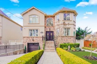 131 Mcbaine Avenue, Staten Island, NY