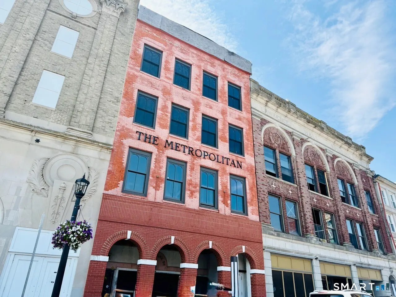 27 Bank Street, New London