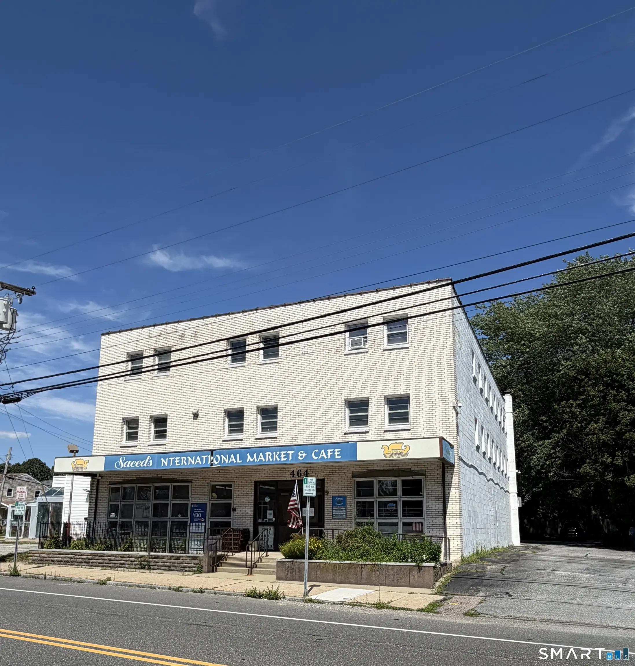 464 Ocean Avenue, New London