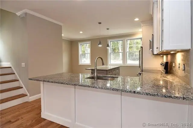 47 Village Crossing 47, East Lyme